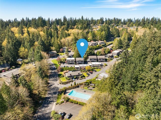 243 169th Avenue NE, Bellevue, WA 98008