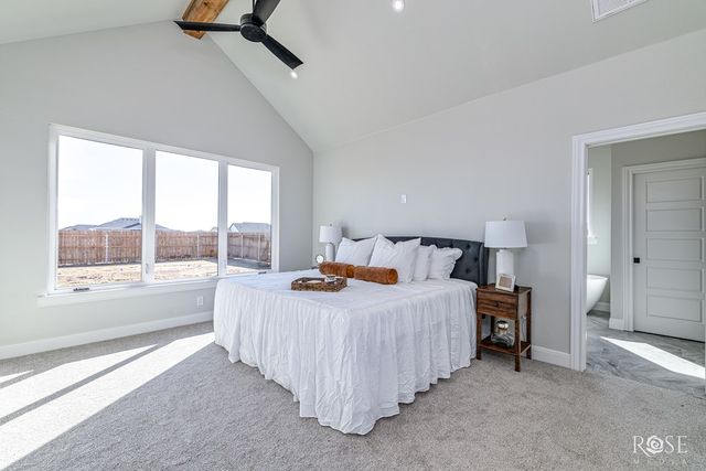 8421 Windmill Rd, Wall, TX 76905