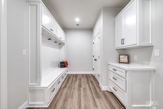 8421 Windmill Rd, Wall, TX 76905