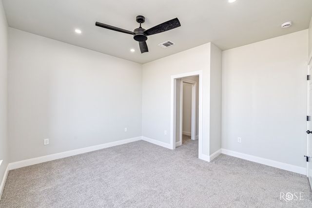 8421 Windmill Rd, Wall, TX 76905