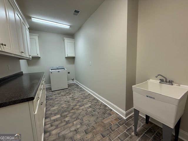 7325 Wind Chase Drive, Hahira, GA 31632