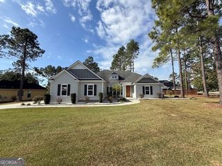 7325 Wind Chase Drive, Hahira, GA 31632