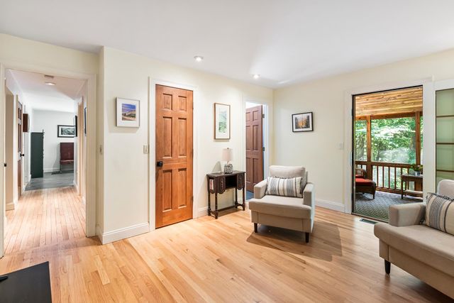 21 Hummingbird Hill, Grantham, NH 03753