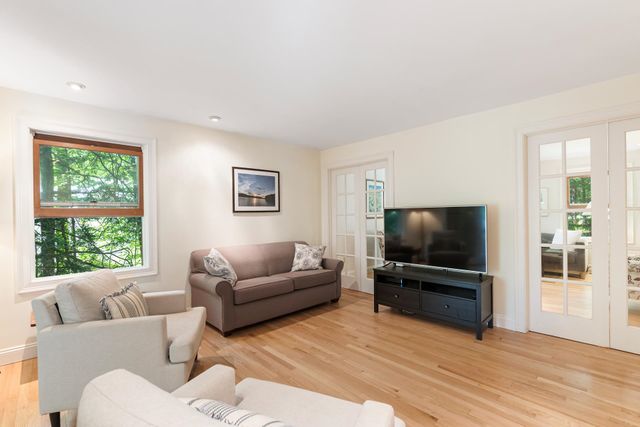 21 Hummingbird Hill, Grantham, NH 03753