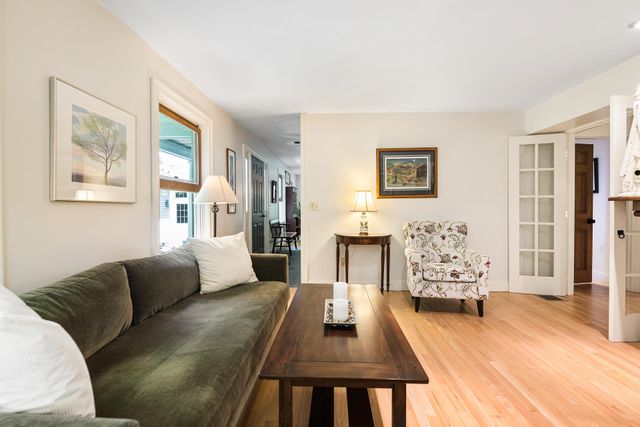 21 Hummingbird Hill, Grantham, NH 03753