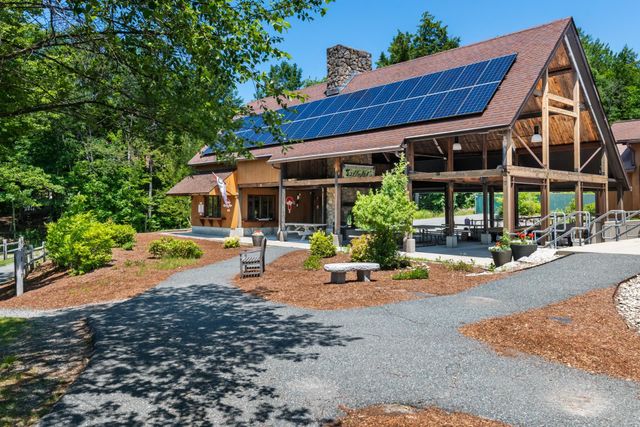 21 Hummingbird Hill, Grantham, NH 03753
