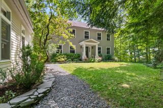 21 Hummingbird Hill, Grantham, NH 03753