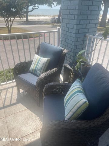 1282 Beach Boulevard, 123, Biloxi, MS 39530