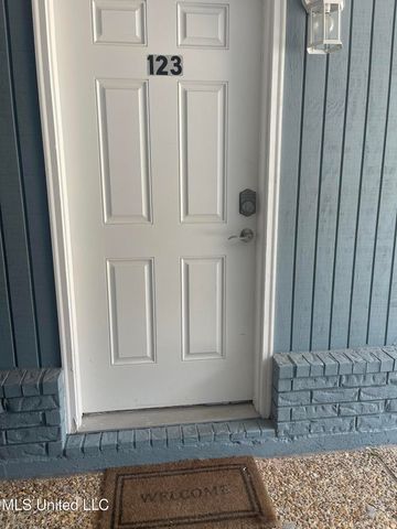 1282 Beach Boulevard, 123, Biloxi, MS 39530