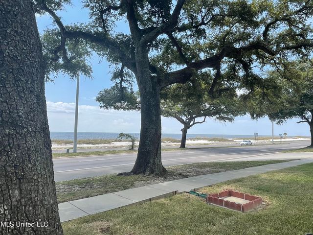 1282 Beach Boulevard, 123, Biloxi, MS 39530