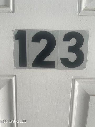 1282 Beach Boulevard, 123, Biloxi, MS 39530