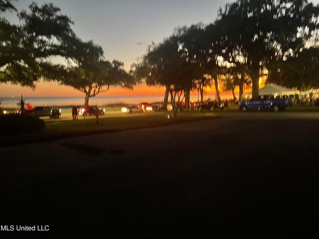 1282 Beach Boulevard, 123, Biloxi, MS 39530