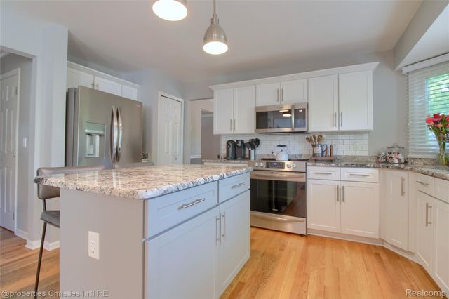 23383 Winnsborough Lane, Novi, MI 48375