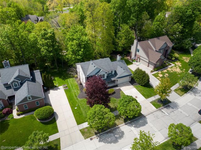 23383 Winnsborough Lane, Novi, MI 48375