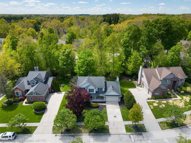23383 Winnsborough Lane, Novi, MI 48375