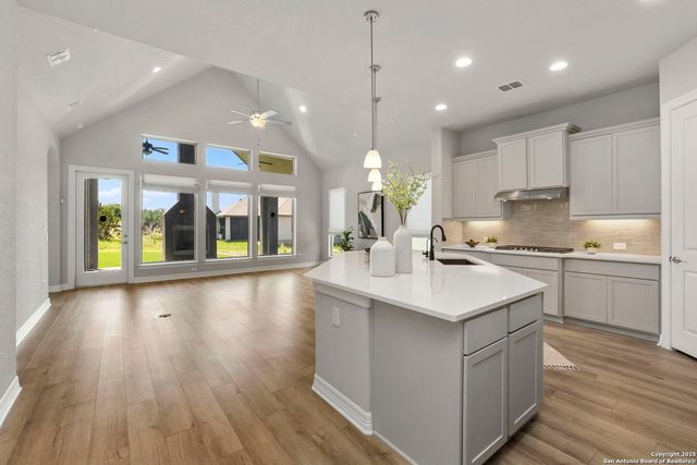 28319 Frank Terrace, San Antonio, TX 78260