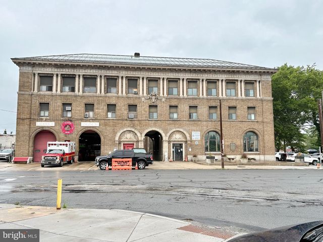 2200 W ERIE AVE, Philadelphia, PA 19140