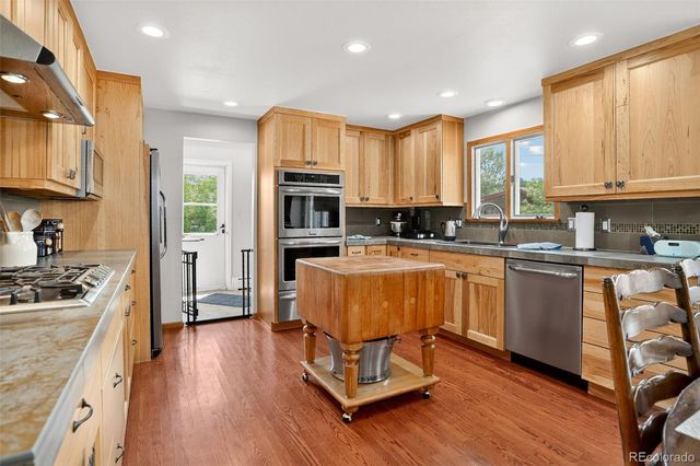 2316 Horseshoe Circle, Longmont, CO 80504