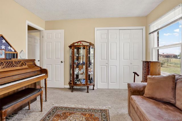 2316 Horseshoe Circle, Longmont, CO 80504