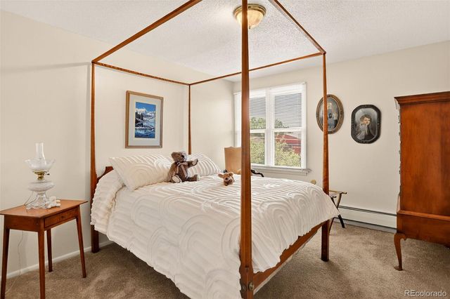 2316 Horseshoe Circle, Longmont, CO 80504