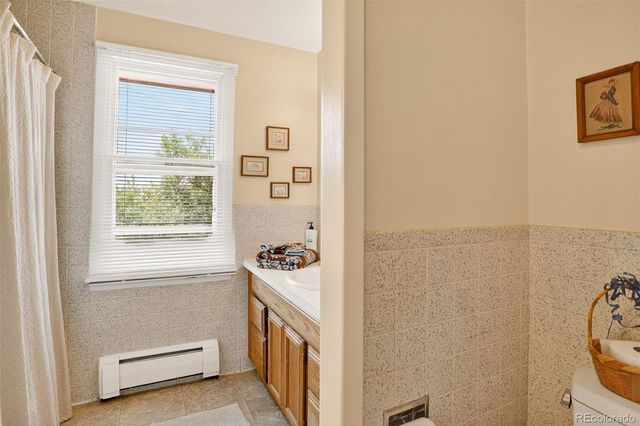 2316 Horseshoe Circle, Longmont, CO 80504