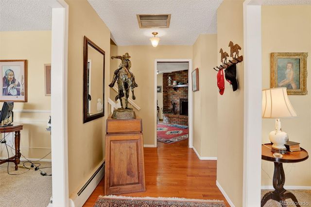 2316 Horseshoe Circle, Longmont, CO 80504