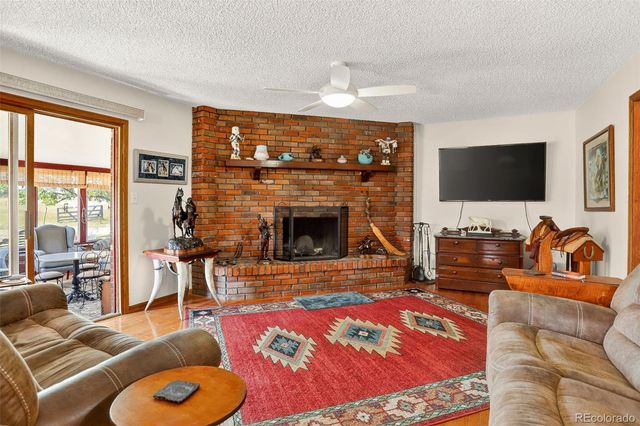 2316 Horseshoe Circle, Longmont, CO 80504