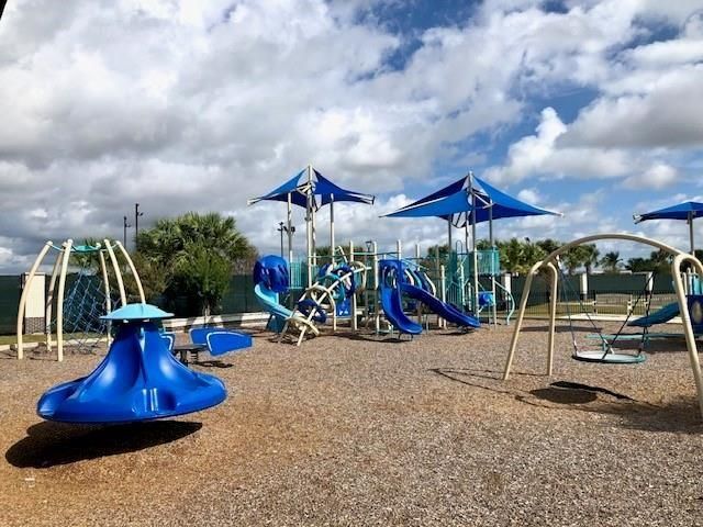 2821 Golden Isle Drive, La Marque, TX 77568