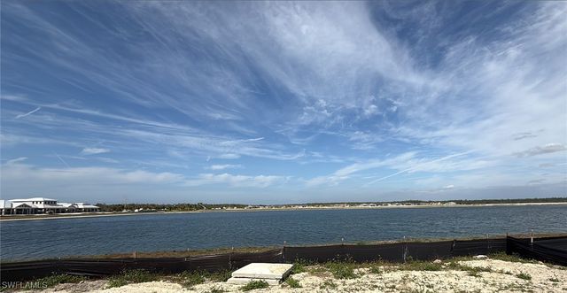 9085 Wisteria WAY, Naples, FL 34114