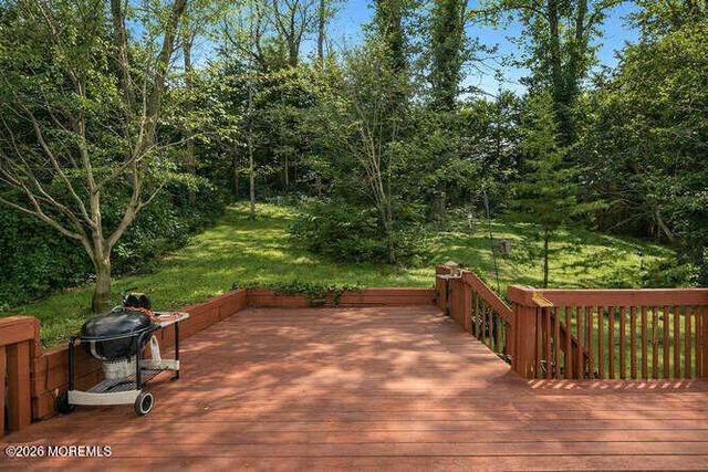 6 3rd Street, Rumson, NJ 07760