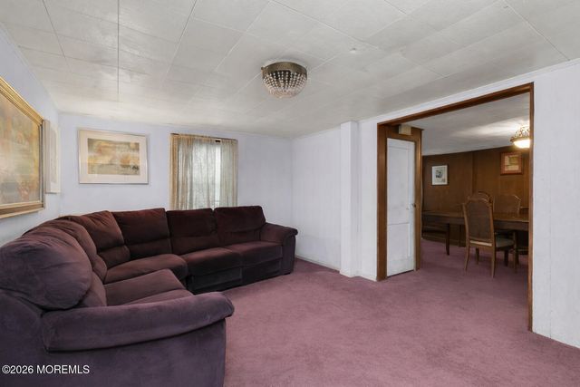 6 3rd Street, Rumson, NJ 07760