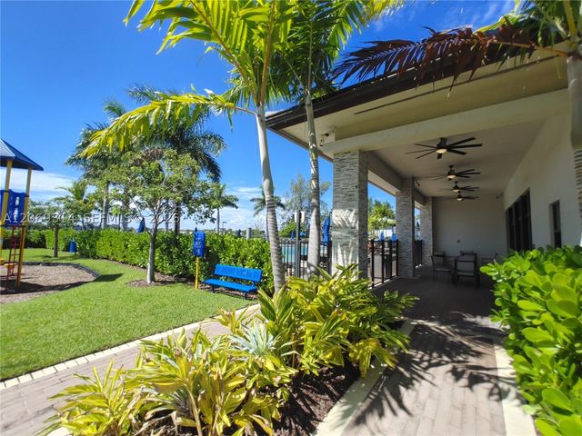 388 NE 208th Ter, Miami, FL 33179