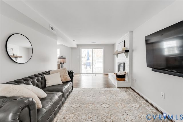 10206 Stonemill Rd, Henrico, VA 23233