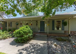 6026 95th Avenue, Taylor Ridge, IL 61284