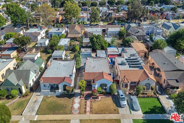 1922 W 80th Street, Los Angeles, CA 90047