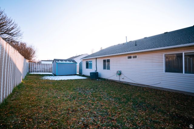 1466 N LEWIS PEAK DR, Ogden, UT 84404