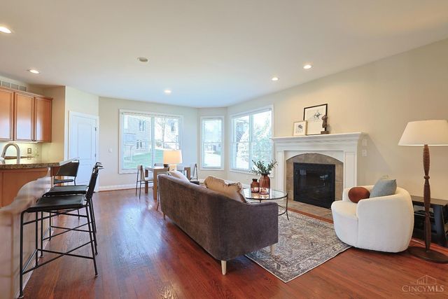 10263 Ryans Way, Blue Ash, OH 45241