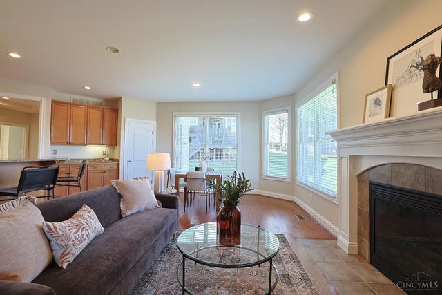 10263 Ryans Way, Blue Ash, OH 45241