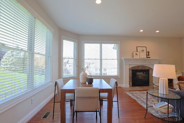 10263 Ryans Way, Blue Ash, OH 45241