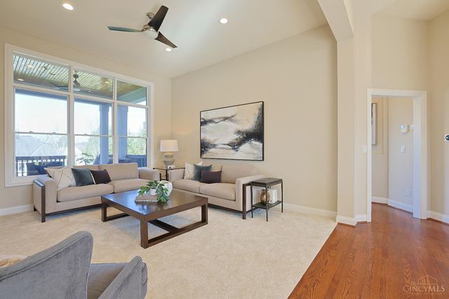 10263 Ryans Way, Blue Ash, OH 45241