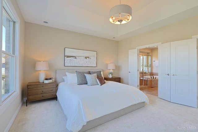 10263 Ryans Way, Blue Ash, OH 45241