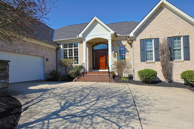 10263 Ryans Way, Blue Ash, OH 45241