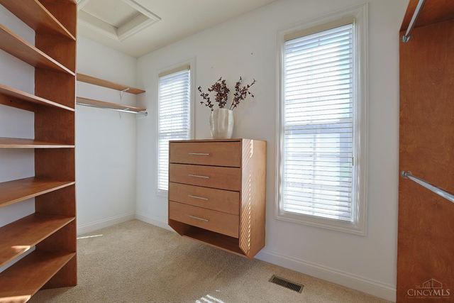 10263 Ryans Way, Blue Ash, OH 45241