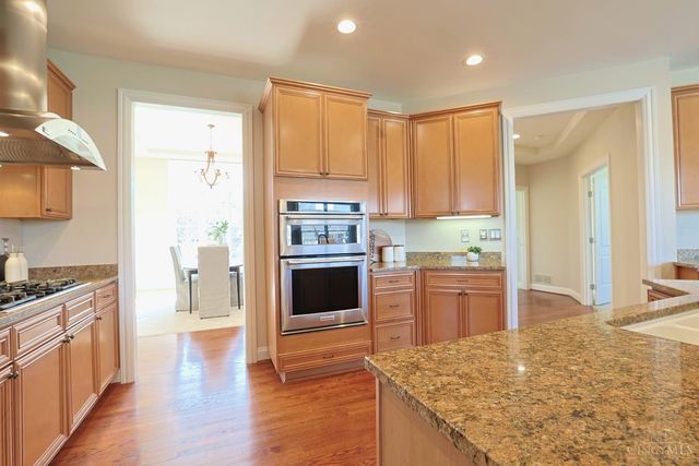 10263 Ryans Way, Blue Ash, OH 45241