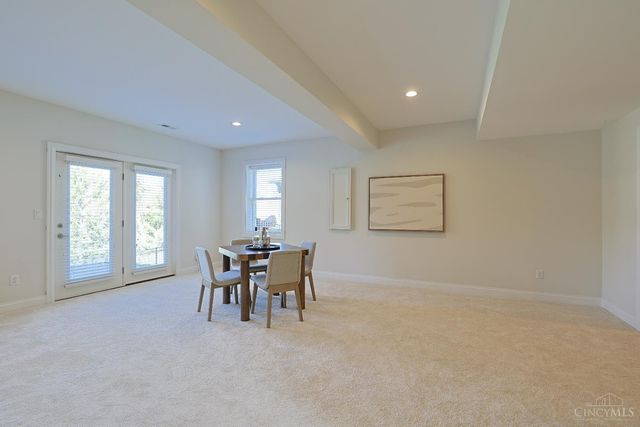 10263 Ryans Way, Blue Ash, OH 45241