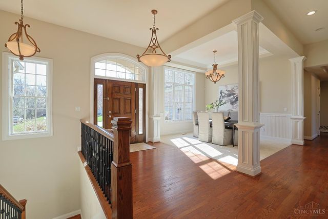 10263 Ryans Way, Blue Ash, OH 45241