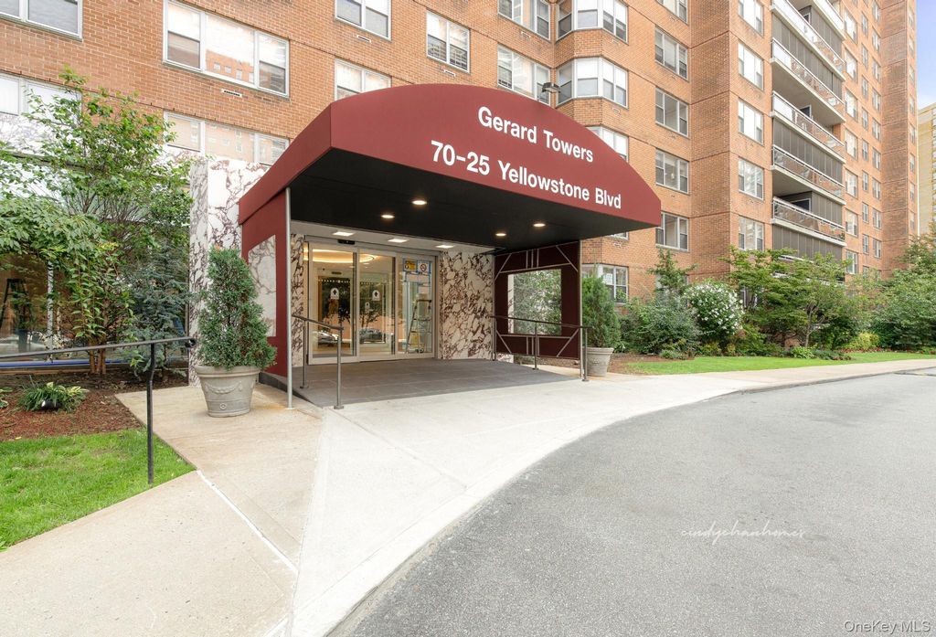 70-25 Yellowstone Boulevard 4D, Forest Hills, NY 11375