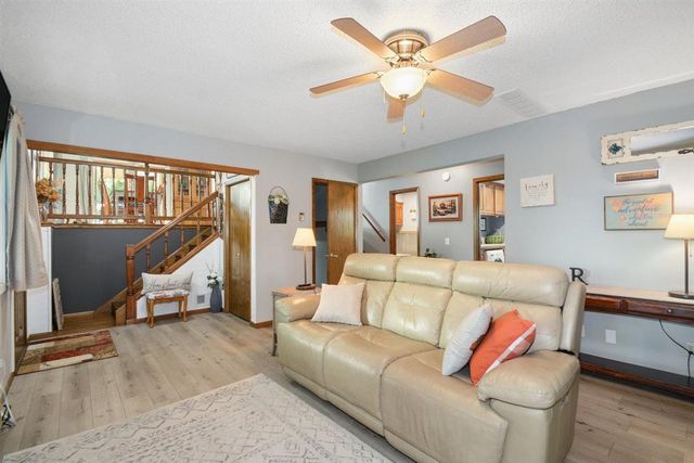 1200 301st Avenue NW, Isanti, MN 55040