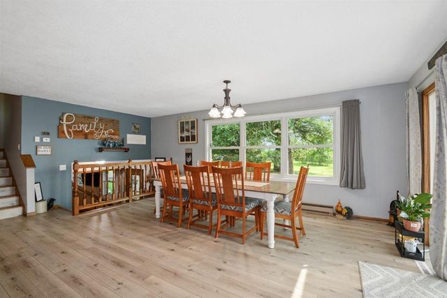1200 301st Avenue NW, Isanti, MN 55040