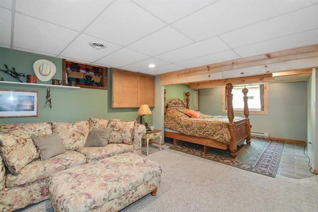 1200 301st Avenue NW, Isanti, MN 55040